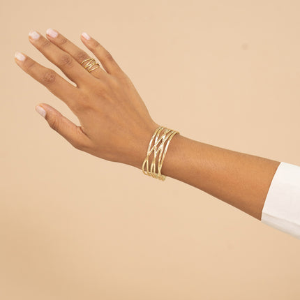 Cuff - 6 intertwined rings