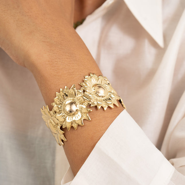 Cuff - flowers