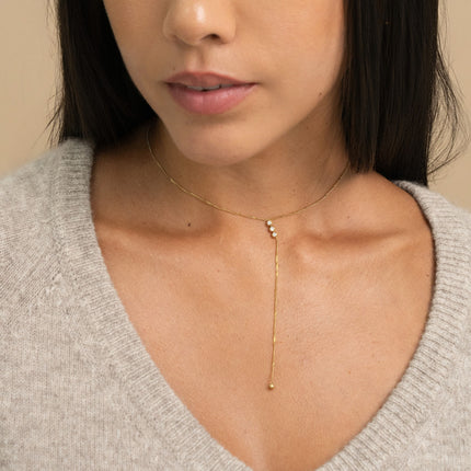 Collier Y - 3 cristaux ronds, chaîne pendante et boule