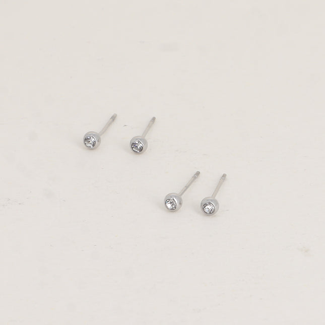 Set of 2 pairs of stud earrings - cubic zirconia