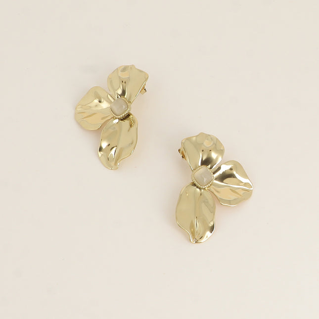 Boucles puces - feuillage et cabochon en résine