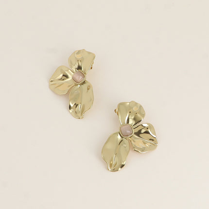 Boucles puces - feuillage et cabochon en résine