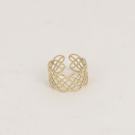 Bague large - motif rosaces ajourées effet milgrain