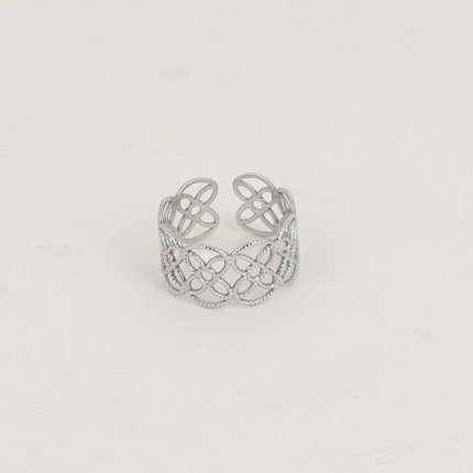 Bague large - motif rosaces ajourées effet milgrain