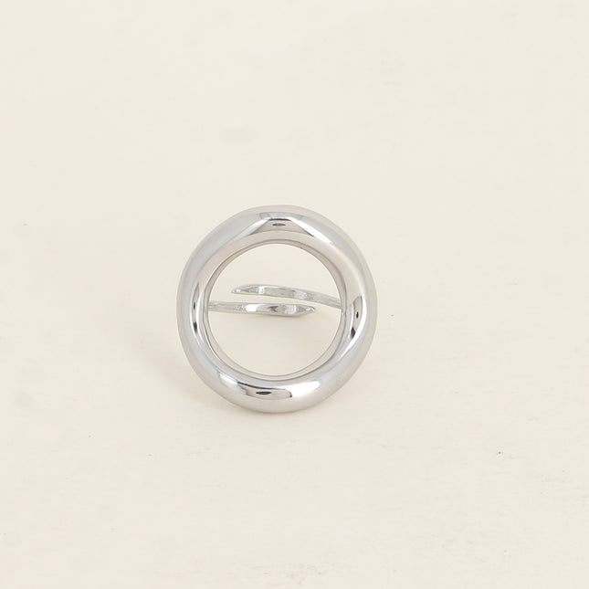 Ring - large openwork oval