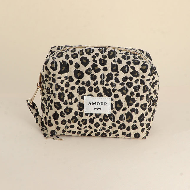 Trousse - AMOUR et 3 coeurs - 15 x 10 x 8 cm
