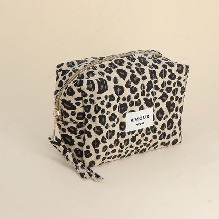 Trousse - AMOUR et 3 coeurs - 15 x 10 x 8 cm