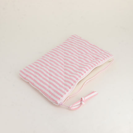 Pouch - graphic pattern