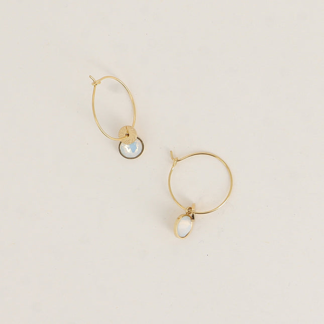 Créoles - ornées de crixtaux de Swarovski® et pampille ronde gravée