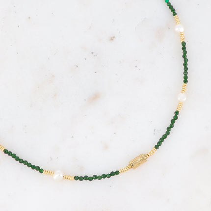 Collier sur fil avec motif d'écorce d'arbre et pierres naturelles