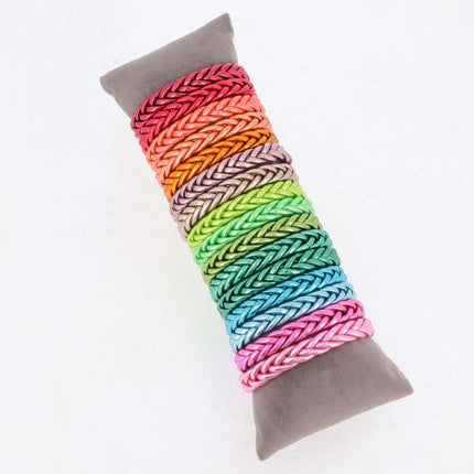 Kit de 16 joncs bouddhistes tressés multi mix. Coussin offert. Prix moyen : 8€ HT