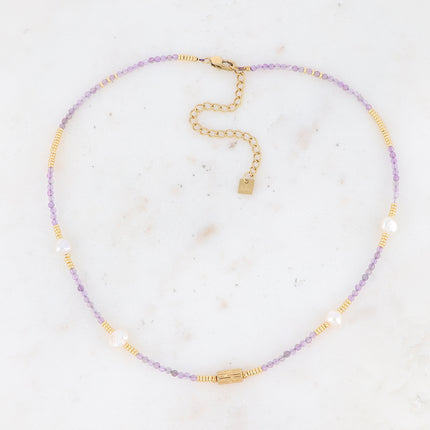 Collier sur fil avec motif d'écorce d'arbre et pierres naturelles